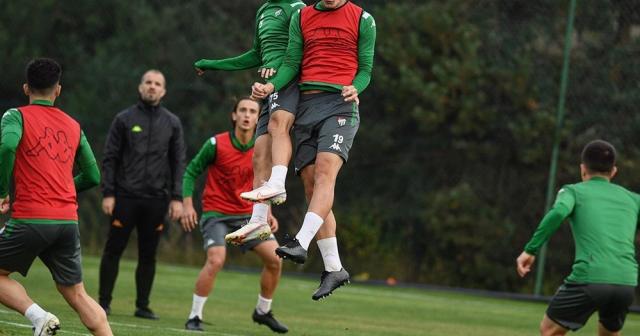 Bursaspor-Bandırmaspor maçı taraftara ve basına kapatıldı