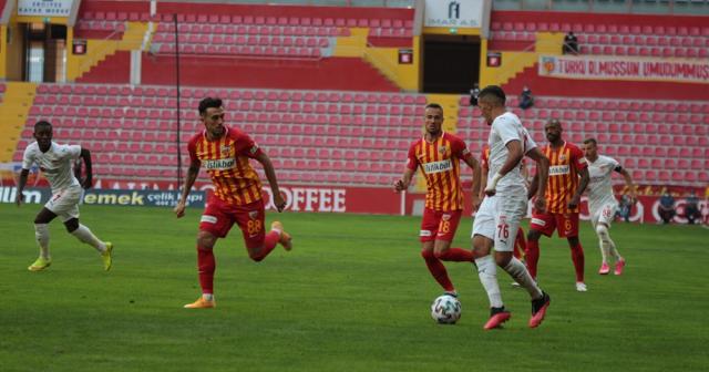 Süper Lig: Kayserispor: 1 - Sivasspor: 3 (Maç Sonucu)