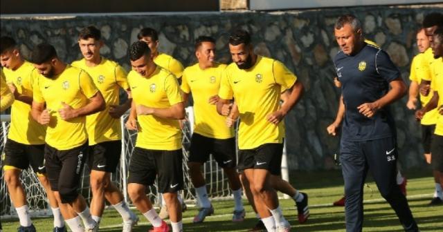 Yeni Malatyaspor, transfer sezonunda 17 ismi kadrosuna kattı