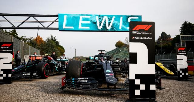 Hamilton kazandı, Mercedes üst üste 7. kez şampiyon oldu