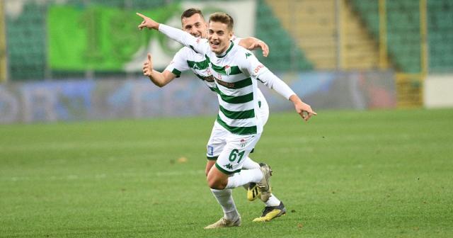 Bursaspor, İstanbulspor deplasmanında 3 puan arıyor