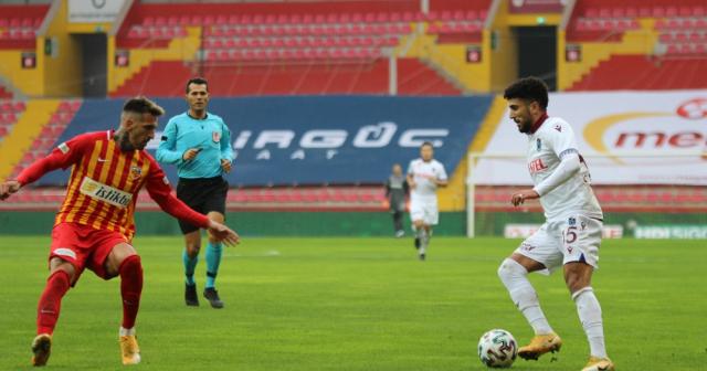 Süper Lig: Kayserispor: 0 - Trabzonspor: 0 (İlk yarı)