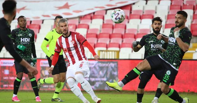 Ziraat Türkiye Kupası: Sivasspor: 0 - Giresunspor: 0 (İlk yarı)