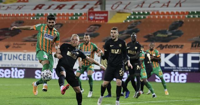 7 gollü duelloda zafer Alanyaspor’un!
