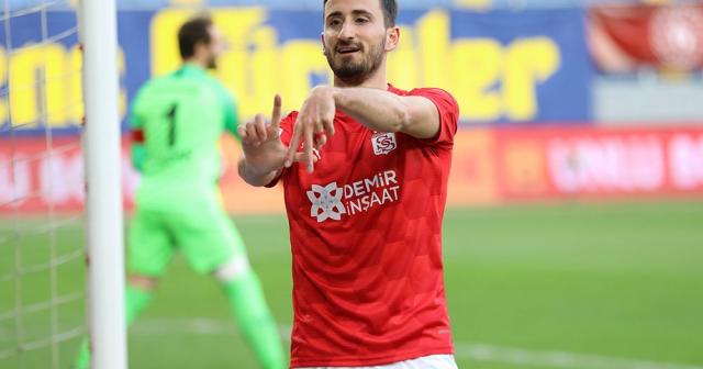Sivasspor’da Erdoğan Yeşilyurt 2. golünü attı