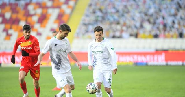 Yeni Malatyapor, sahasında Konyaspor’a 3-2 mağlup oldu.