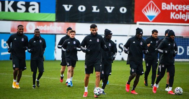 Beşiktaş, Medipol Başakşehir maçı hazırlıklarını tamamladı