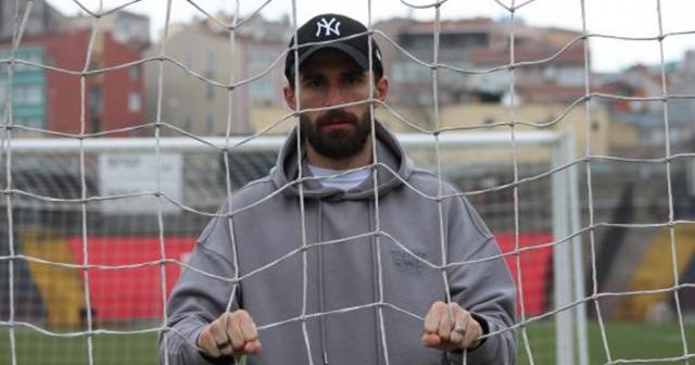 Fabio Borini: "Türkiye’de futbol içgüdüsel oynanıyor"