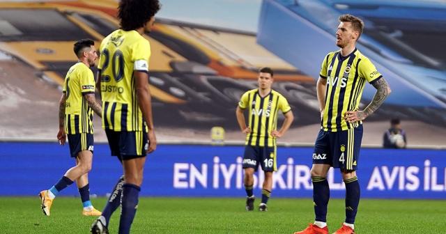 Fenerbahçe bu sezon 6 mağlubiyet ile rekor kırdı