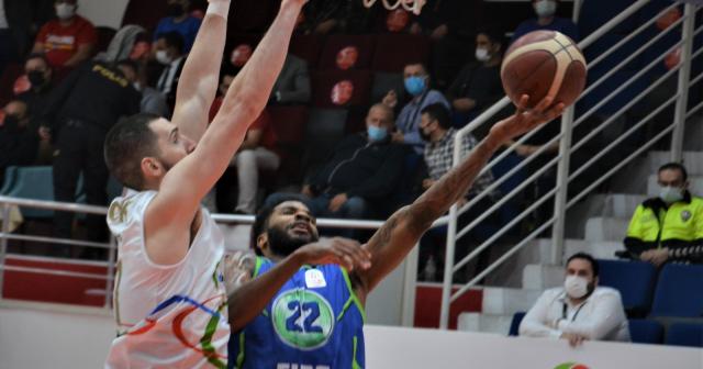 Basketbol Süper Ligi: Aliağa Petkim: 62 - TOFAŞ: 83