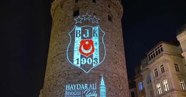 Galata Kulesi’ne Beşiktaş arması yansıtıldı