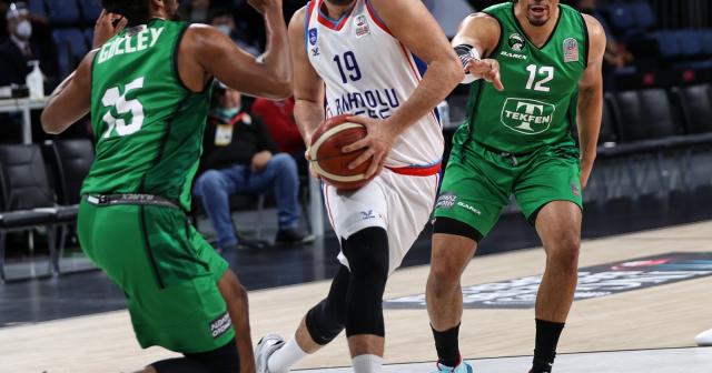 ING Basketbol Süper Ligi: Anadolu Efes: 84 - Darüşşafaka: 74