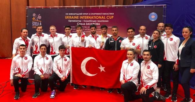 Milli cimnastikçi Mert Efe Kılıçer’den Ukrayna’da altın madalya
