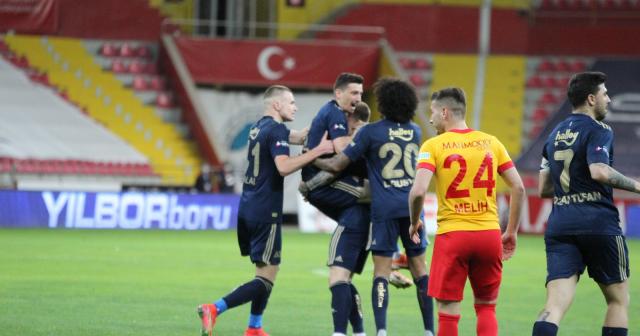 Süper Lig: Kayserispor: 1 - Fenerbahçe: 2 (Maç sonucu)