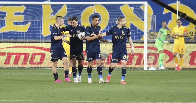 Süper Lig: MKE Ankaragücü: 1 - Fenerbahçe: 1 (İlk yarı)