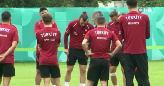 A Milli Takım, İtalya maçı hazırlıklarını sürdürdü