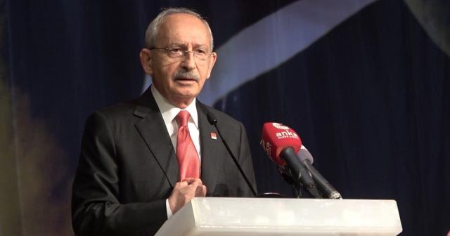 CHP lideri Kılıçdaroğlu, Fenerbahçe’de yeniden başkanlığa seçilen Ali Koç’u tebrik etti