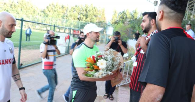 Erol Bulut, Gaziantep FK ile ilk antrenmanına çıktı