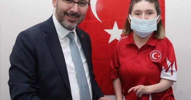 Tokyo Olimpiyatları’na hazırlanan Şeyma Nur Emeksiz Bacaksız için kondisyon salonu yapılıyor