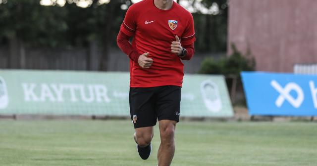 Kayserispor’da Alibec ve Avramovski takıma katıldı
