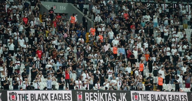 Beşiktaş, 526 gün sonra taraftarıyla buluştu