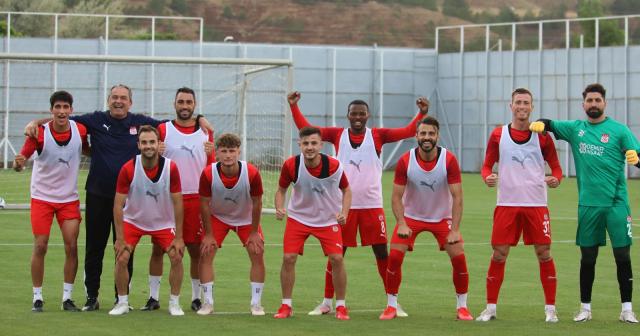 Sivasspor, Dinamo Batumi maçı hazırlıklarına başladı