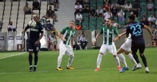 Süper Lig: GZT Giresunspor: 0 - Trabzonspor: 1 (İlk yarı)
