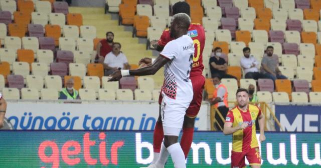 Süper Lig: Yeni Malatya: 1- Gaziantep FK: 0 (İlk yarı)