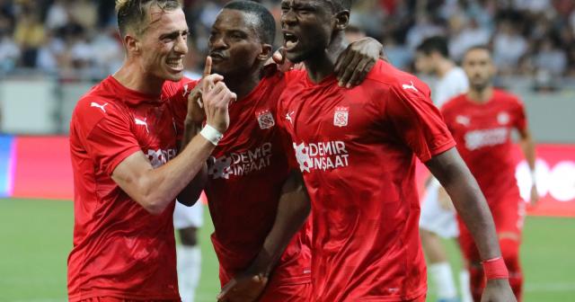 UEFA Avrupa Konferans Ligi: Dinamo Batumi: 1 - Sivasspor: 2 (Maç sonucu)