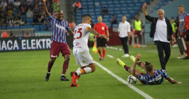 UEFA Konferans Ligi: Trabzonspor: 1 - AS Roma: 2 (Maç sonucu)