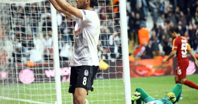 Umut Nayir, Beşiktaş’a veda etti