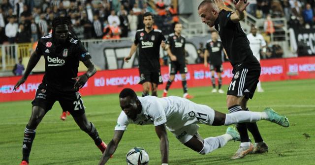 Süper Lig: Altay: 2 - Beşiktaş: 1 (Maç sonucu)