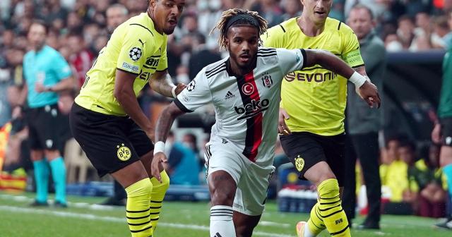 UEFA Şampiyonlar Ligi: Beşiktaş: 0 - Borussia Dortmund: 2 (İlk yarı)