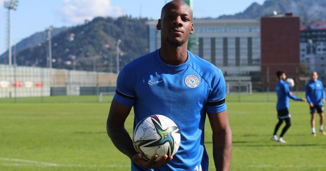 Bryan Dabo: “Trabzonspor maçı sezonun en önemli maçı olabilir”