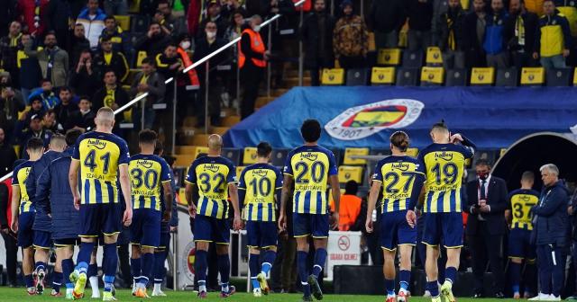 Fenerbahçe 2 maçta 6 puan kaybetti