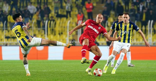 UEFA Avrupa Ligi: Fenerbahçe: 2 - Royal Antwerp: 2 (Maç sonucu)
