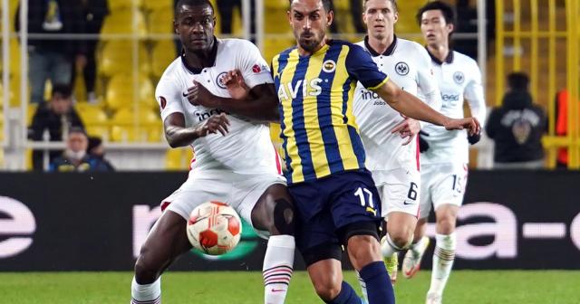 UEFA Avrupa Ligi: Fenerbahçe: 1 - Eintracht Frankfurt: 1 (İlk yarı)