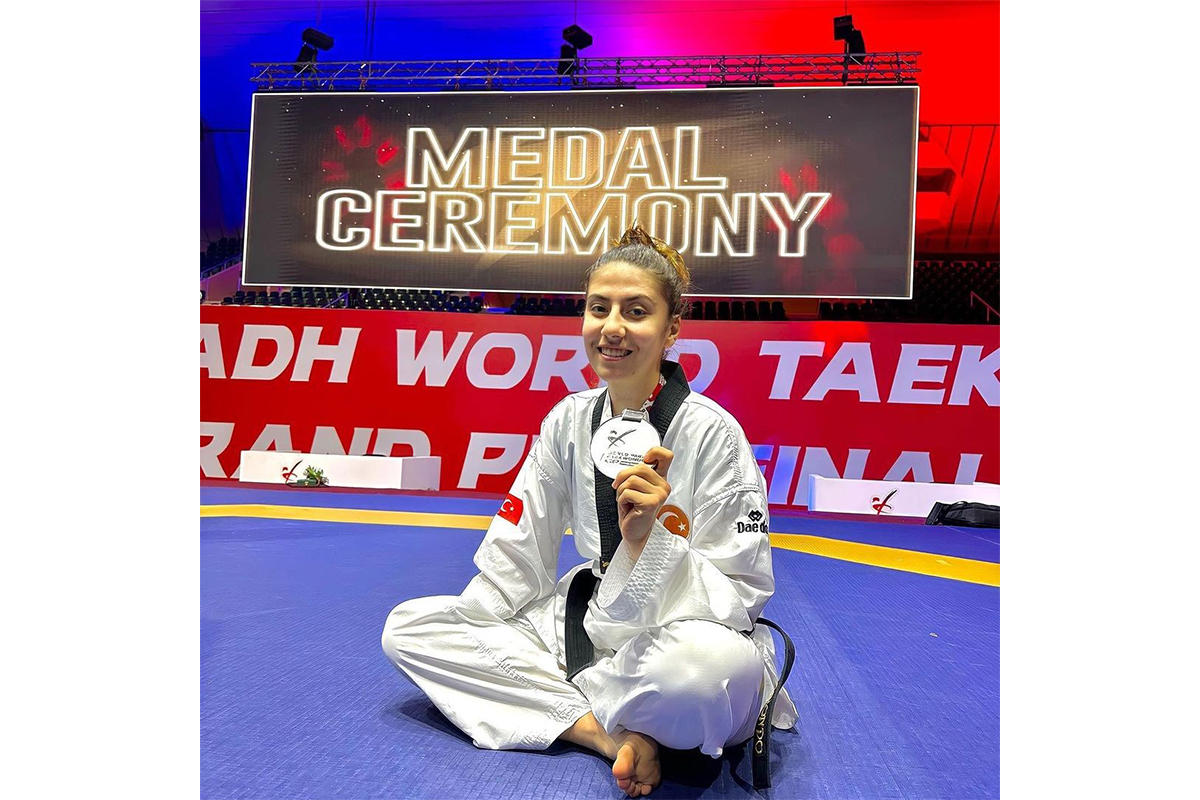 Milli sporcu Çavdar hedefe koşuyor