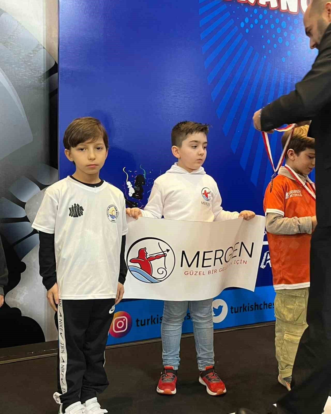 9 Yaşındaki Ali Mete: Satrançta Milli Gururumuz