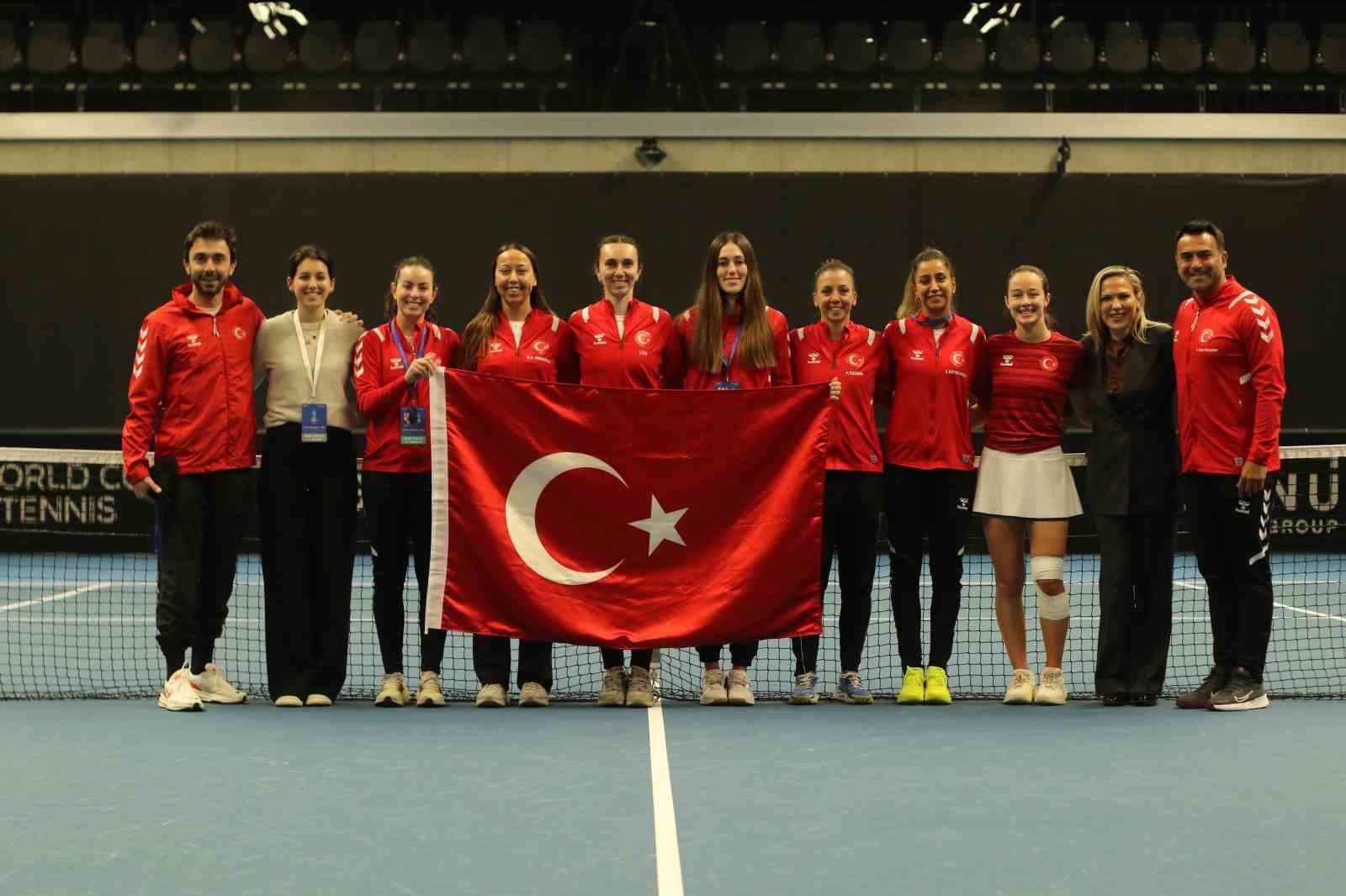 A Milli Kadın Tenis Takımı, Fransa’yı mağlup etti