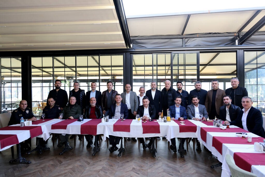Alanyasporlu futbolcular, Alanya protokolü ve kulüp yöneticileriyle kahvaltıda buluştu