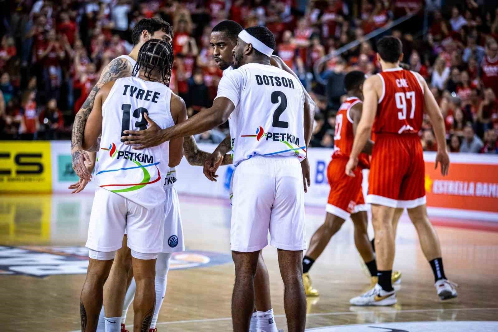 Petkimspor Son 16'ya Mağlubiyetle Başladı