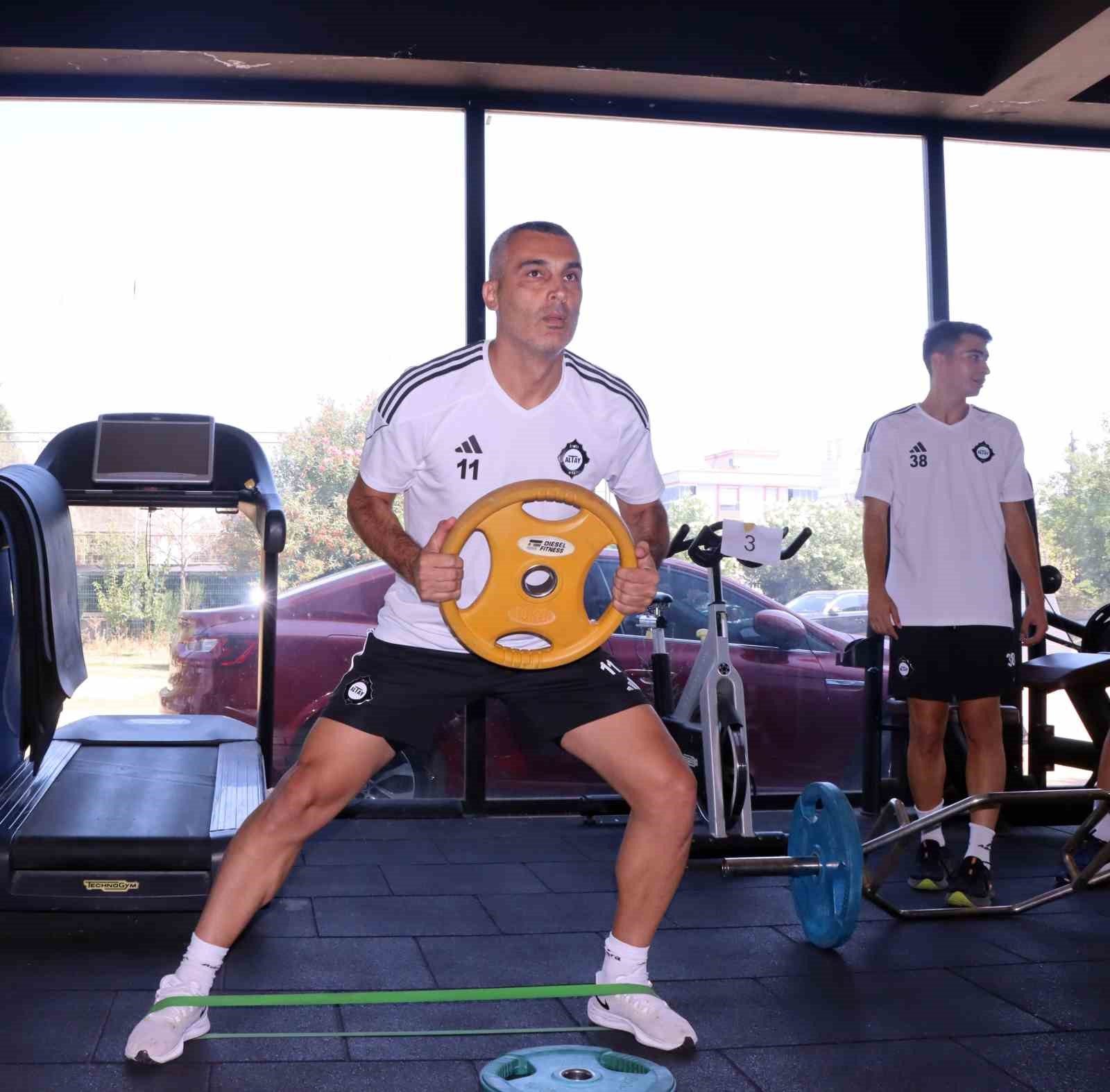 Tecrübe Altay'ı Taşıyor