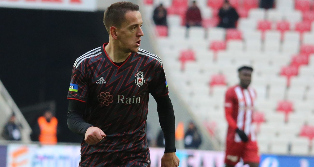 Beşiktaş'ın Kalbi Amir'de Atıyor