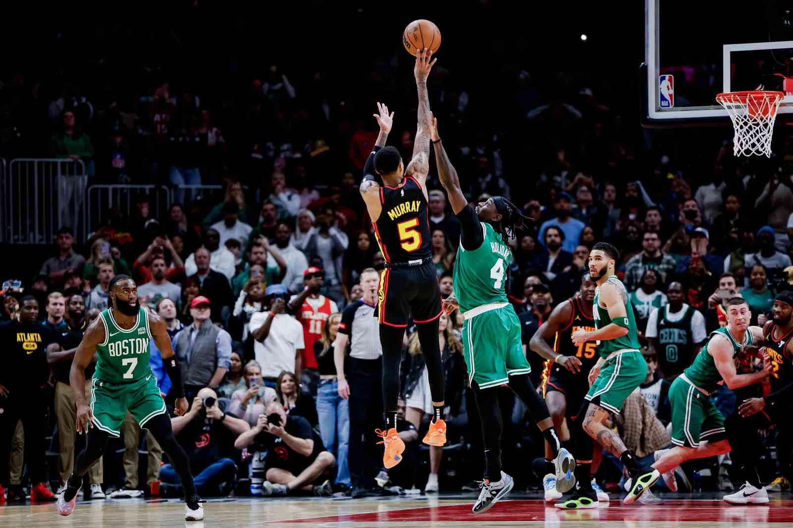 Atlanta Hawks, Dejounte Murray’nin son saniye basketiyle kazandı