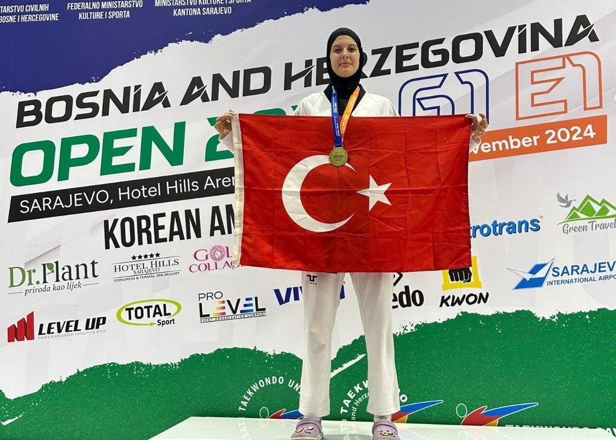 Aydın'ın Parlayan Yıldızı Elifnaz Avrupa Zirvesinde!
