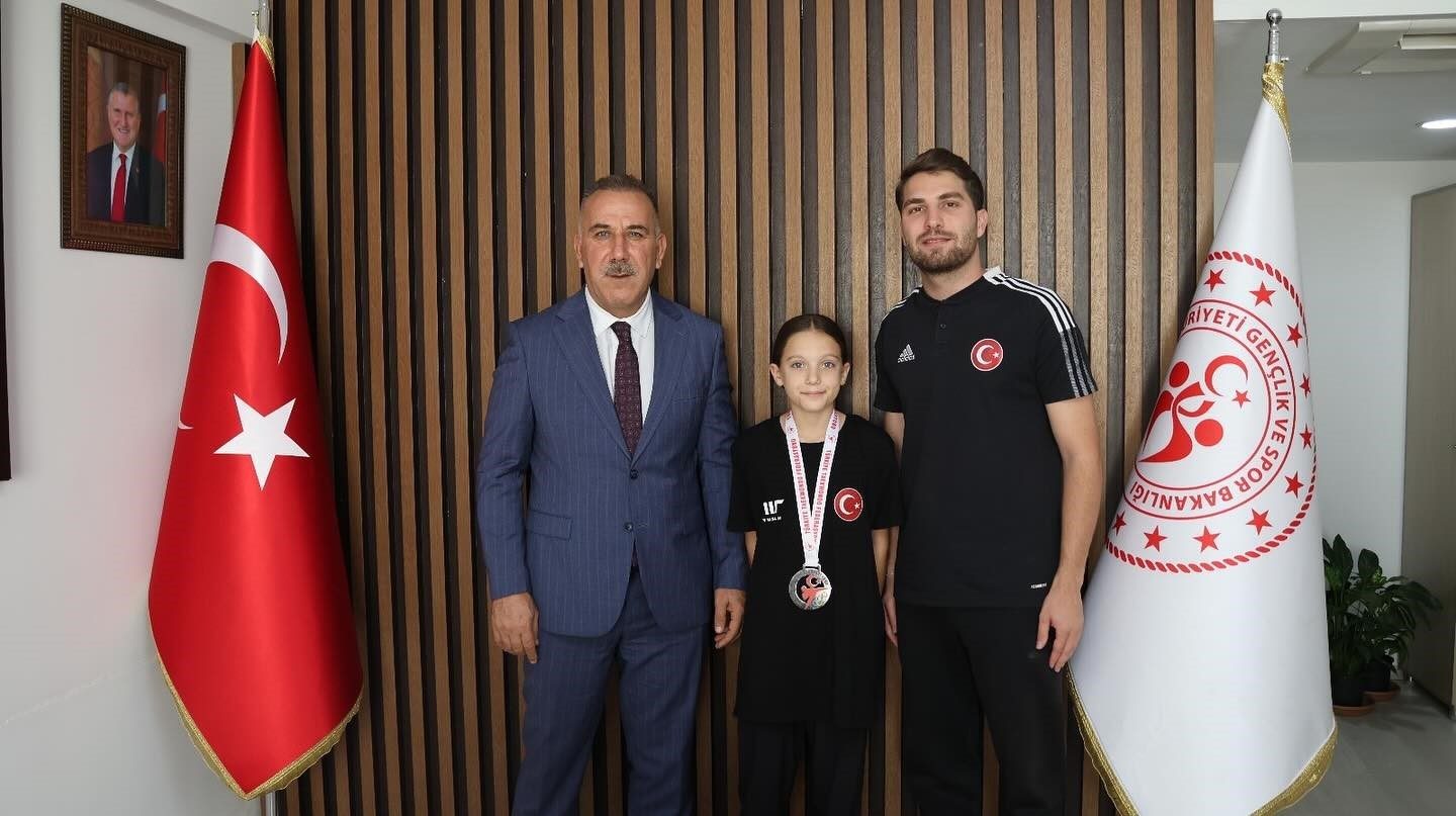 Aydınlı Nejla İnceoğlu Türkiye ikincisi oldu