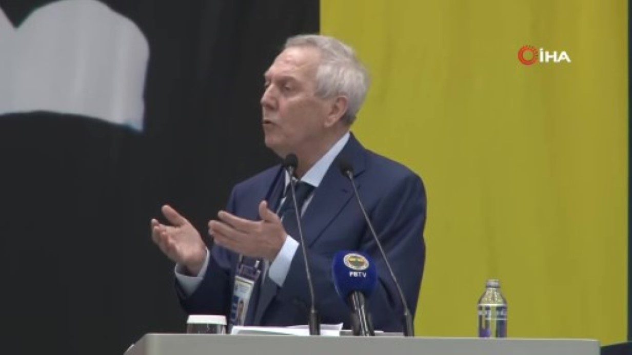 Aziz Yıldırım: "’Ben olduğum sürece Fenerbahçe şampiyon olamaz’ diyenler başkan adayı olmamalı"