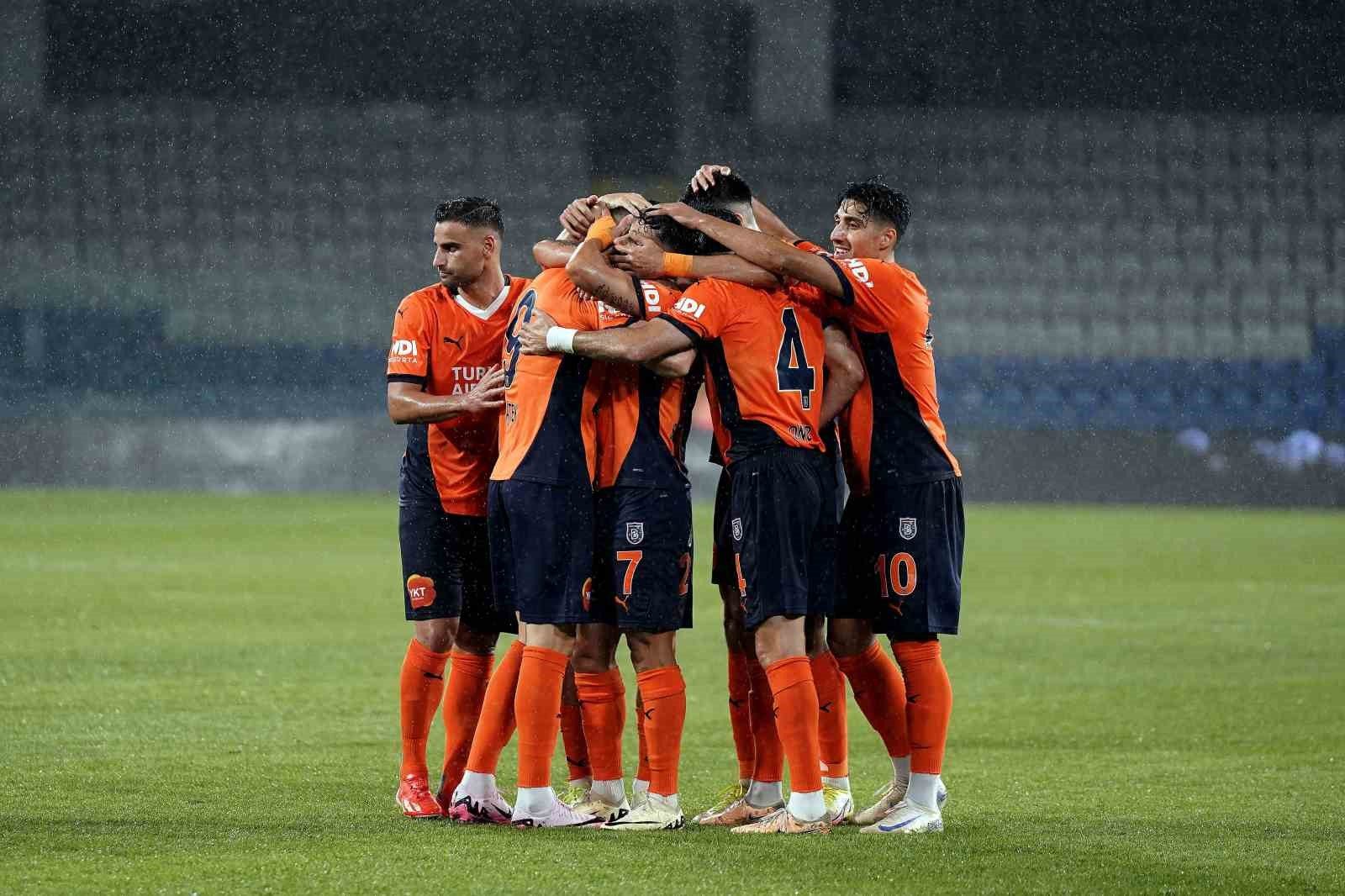 Başakşehir'in Avrupa Zaferi: Rekor Farklı Galibiyet