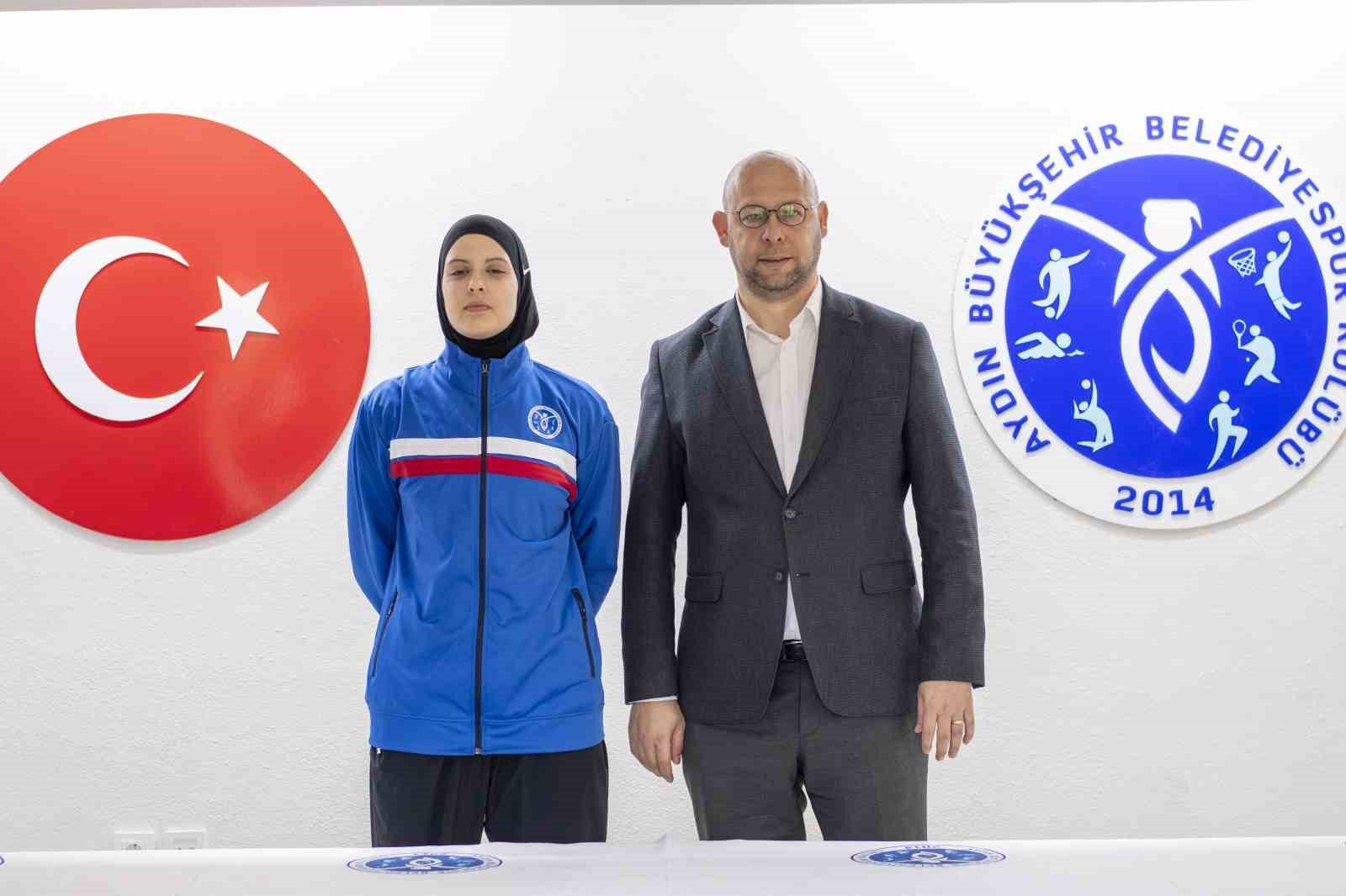 Başarılı sporcu Köseoğlu Aydın Büyükşehir Belediyespor’da